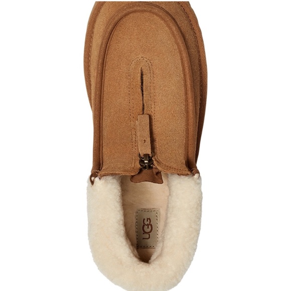 UGG Funkarra Zip Cuffed Booties - Picture 2 of 10